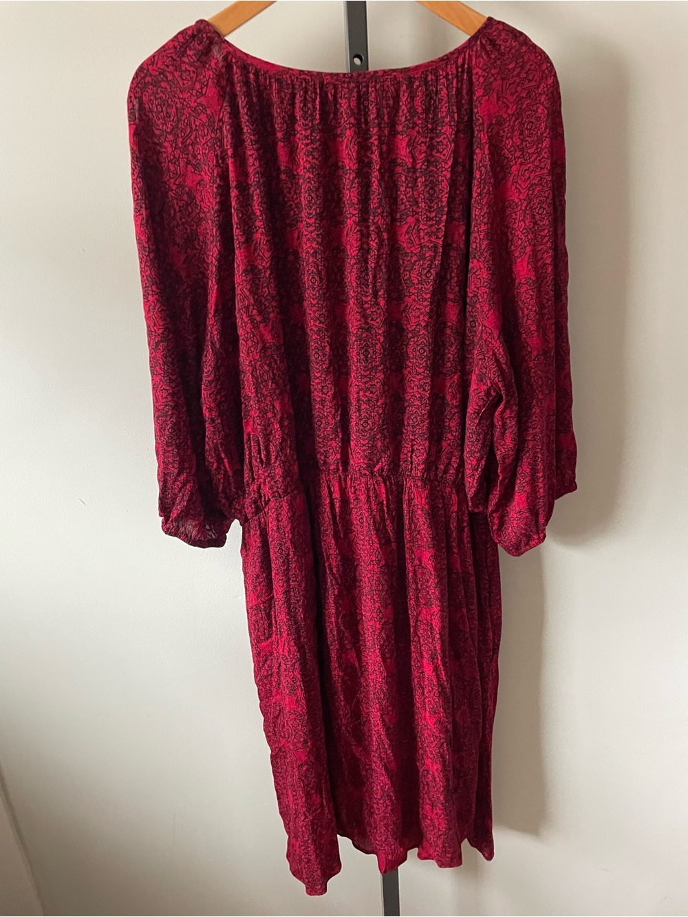 Penningtons Crimson Red Black Medallion Print Dress Plus Size 3X Boho - Picture 2 of 8